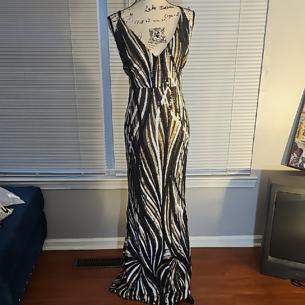 Fashion Nova Black, Gold & White Sequin Prom Gown